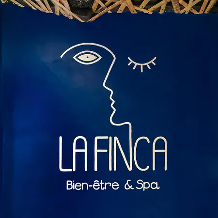 ホテル La & 3*