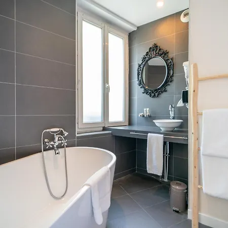 La & 3* Paris
