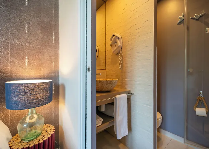La Hôtel&spa Hotel 3*