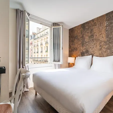 La & Hotel Paris