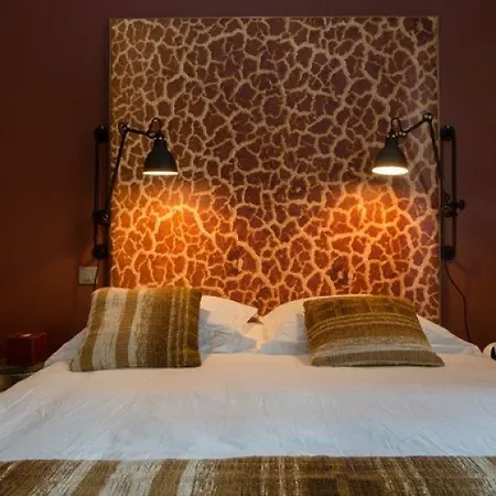 La & Hotel Paris