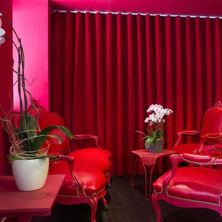 La & Hotel Paris