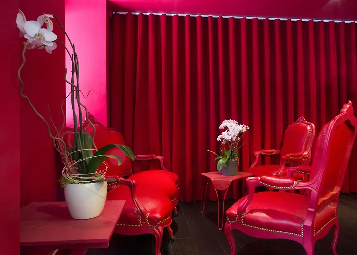 فندق La & باريس