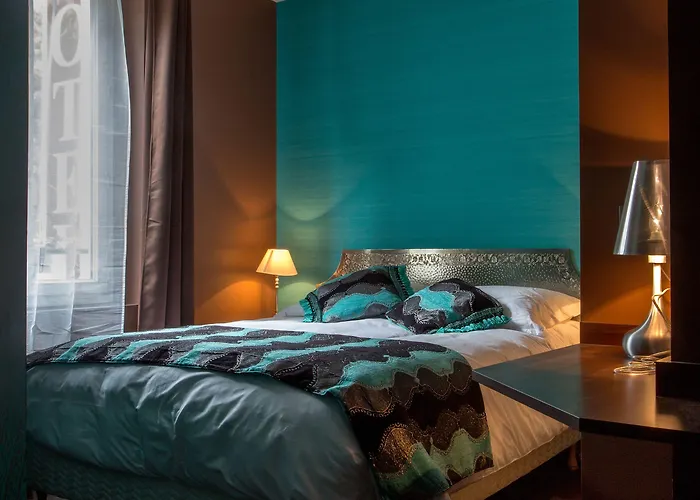 فندق La & باريس