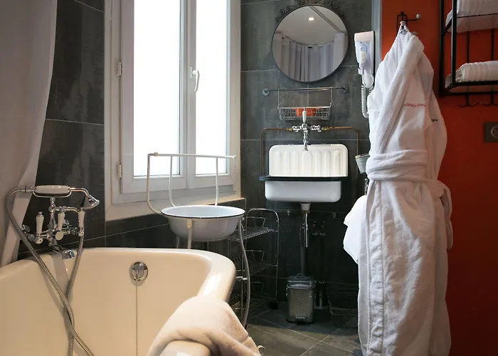 La & فندق باريس